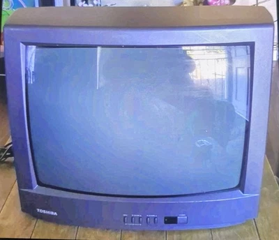 Toshiba 19" CF19F22 Retro Gaming CRT TV Tested Works Great!!! - Image 1 of 4