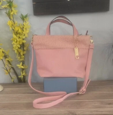 816 Nanette Lepore Cartera Bandolera Imitación Rosa Gamuza Bolso con Asa Superior Cremallera Media Foto 1 de 4