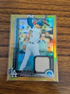 2025 Topps Series One Freddie Freeman Bat Relic /50 - Gold Foil 37/50 - Bild 1 von 2
