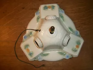 VINTAGE FLORAL THREE BULB CEILING LIGHT FIXTURE VERY NICE - Foto 1 di 4