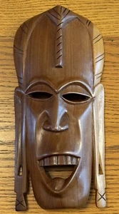 AFRICAN WOODEN MASK HAND CARVED - Picture 1 of 4