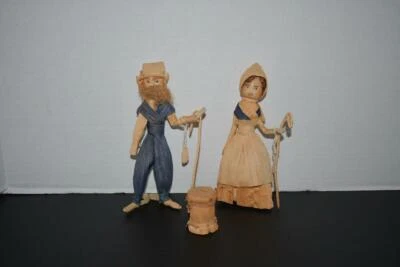 Juego De Colección De Cáscara De Maíz Hombre Y Mujer Bastón Y Tambor Excelente Estado Foto 1 de 4