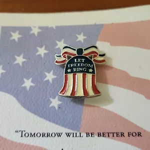 Exclusive Walt Disney World Cast Member Let Freedom Ring Lapel Pin Original Card - Picture 1 of 4