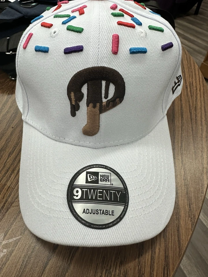 NUEVO Sombrero Ajustable Edición Especial Philadelphia Phillies Cono Waffle Helado Foto 1 de 4