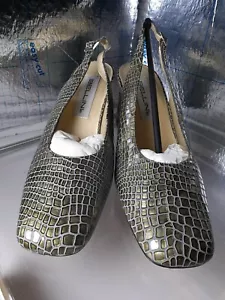 Bellini Claire LT.grey Leather Pull On SlingBack Block Heels 9.5M - Picture 1 of 7