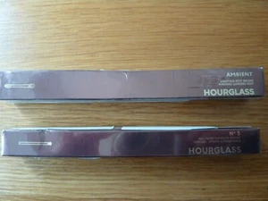 HOURGLASS Ambient Lighting Edit Brush Duo Puderpinsel + Augen Pinsel Nr.3 - Bild 1 von 3