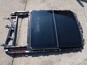 2011-2017 BMW X3 GENUINE PANORAMIC SUNROOF ROOF TOP GLASS PANEL ASSEMBLY OEM - Picture 1 of 14