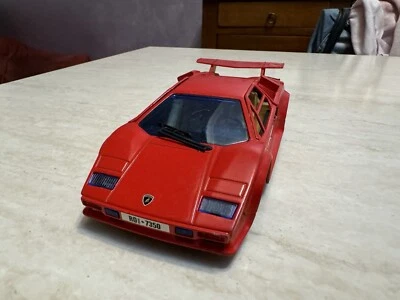 Splendida Lamborghini Countach 5000 Majorette 1:24 Made in France da collezione - Immagine 1 di 4