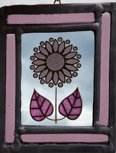 Stained Glass flower suncatcher retro panel 60s purple flower - Picture 1 of 3