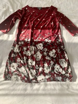 Ladies Claret/Wine/Burgundy Pretty Floral Dress size 14 - Image 1 of 4