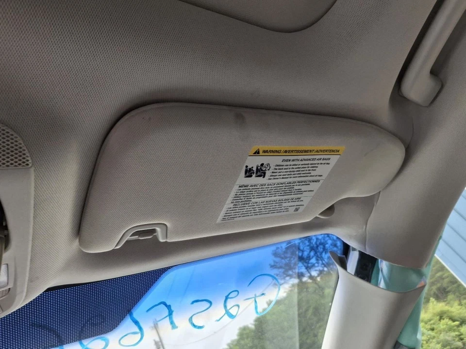 Ford Edge 2016 pasajero parasol gris iluminado usado 3558952 Foto 1 de 1