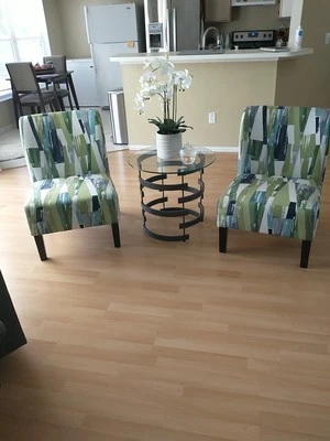 Chair - Image 1 of 2