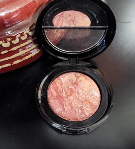 LAURA GELLER Baked Blush-N-Brighten Tonos Tropicales Único 0,16 OZ ¡NUEVO SIN CAJA + REGALO! - Imagen 1 de 1