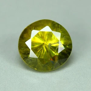 1.06 Cts_Great Cut_100 % Natural Unheated Greenish Yellow Sphene - Bild 1 von 3