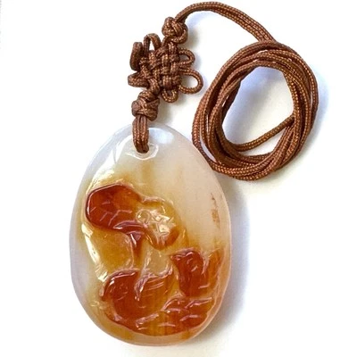 Vintage Chinese Carved Agate Pendant Necklace- ?Nanhong/ South Red Agate - Image 1 of 4