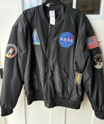 NUEVO CON ETIQUETAS Spirit Halloween NASA Apolo 11 Chaqueta Reversible Hombre Disfraz Fiesta Talla L Foto 1 de 4