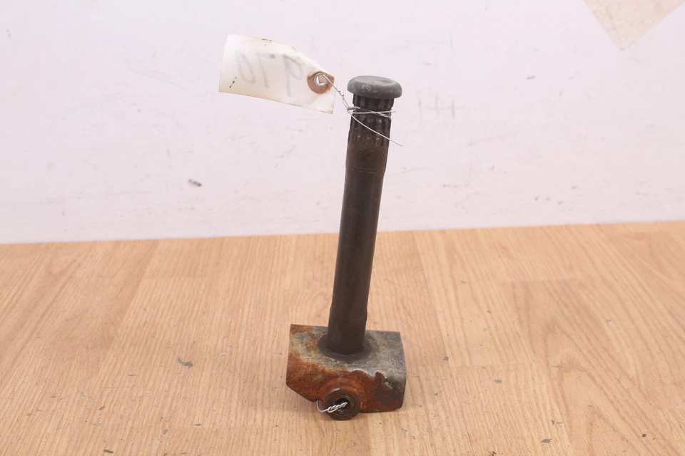 1997 年 YAMAHA VMAX 700 SX 左或右主轴/指关节 — 第 1/4 张图片