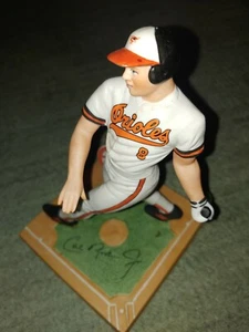 Vintage Collectible "TODAY'S SUPERSTAR" SERIES II CAL RIPKEN JR 1990 Porcelain! - Picture 1 of 7