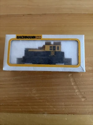 ЛОКОМОТИВ-ПЕРЕКЛЮЧАТЕЛЬ HO SCALE BACHMANN ATSF[SANTA FE]! - Изображение 1 из 4