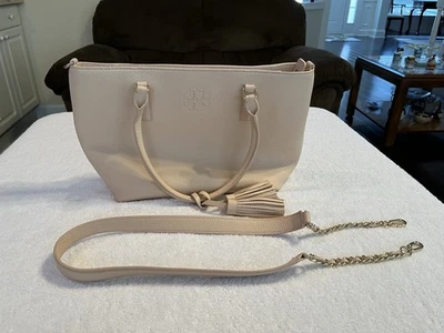 Excellent Tory Burch Thea Light Pink Satchel Crossbody Bag Pebbled Leather Strap - Image 1 of 4