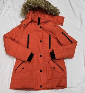 Chaqueta Abrigo Guess Para Mujer Los Ángeles Naranja Imitación Piel Borde Capucha Puffer Talla Mediana - Imagen 1 de 23