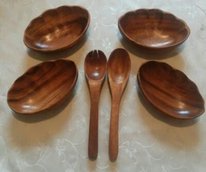 Vintage Monkeypod Holz Jakobsmuschel Muschel geformt Salat (4) Schalen mit Löffel & Gabel - Bild 1 von 11