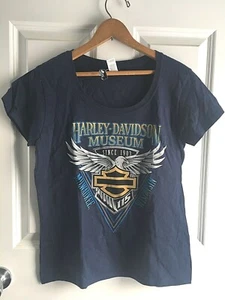 Womens Harley Davidson Museum Milwaukee Wisconsin Shirt Size Medium NWT - Picture 1 of 3
