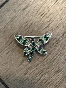 Dragonfly Pin With Swarovski Emerald And Peridot Crystals - Picture 1 of 2