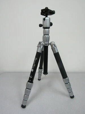  MeFOTO RTSATTN RoadTrip S Travel Tripod (Aluminum, Titanium) -  Max Ld 17.64 lb - Image 1 of 4