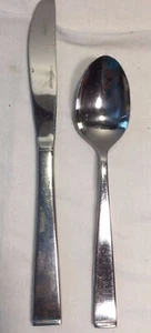 LOTE 1 Cuchillo 1 Lugar Cuchara Internacional Inoxidable Nuevo Dije Cubiertos Brillantes  - Imagen 1 de 6
