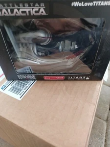 Battlestar Galactica Cyclon Raider 4.5" Scar Titan Loot Crate Exclusive Vinyl - Picture 1 of 2