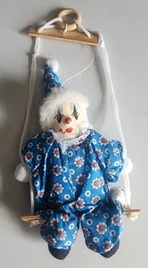 Vintage Artmark Chicago Porcelain Clown On Wooden Swing Blue White - Picture 1 of 6