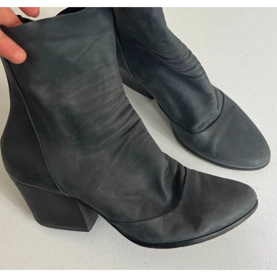 Coclico Boots Womens Size 38 Zerit Coal Leather Solid Wood Heel Back Zip Closure - Image 1 of 4