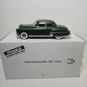 1949 Oldsmobile 88 Coupe Ivy Green 1:24 Scale Diecast from Danbury Mint - Picture 1 of 8