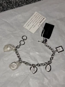 Silver Dangling Picture Charm Bracelet New - Picture 1 of 6