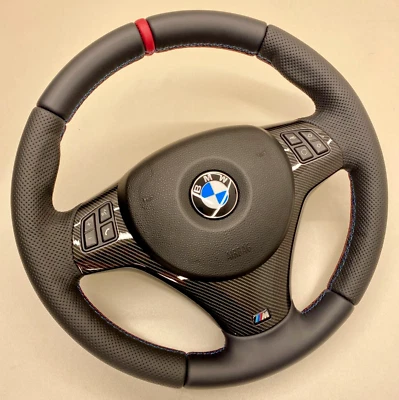 BMW E90 E92 M STEERING WHEEL CARBON E93 E88 E87 E84 E82 1 3 SERIES RED CENTER - Image 1 of 4