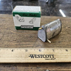 RC Remote Airplane Gas Nitro Glow Tank Perfect Wedge Tank 3/4-Oz NEW VINTAGE☆US - Picture 1 of 1