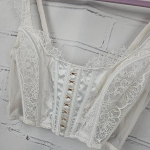 Victorias Secret White Lace Corset Bra Bustier Bralette Womens XS Ruffle - Picture 1 of 10