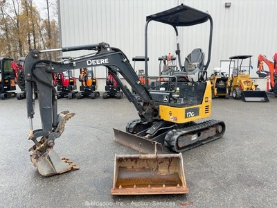 John Deere 17G 2019 mini excavadora topadora retroexcavadora auxiliar hidráulica cucharones de pulgar bidadoo Foto 1 de 4