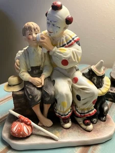 “The Runaway “ Inspired By Norman Rockwell’s 1924 Painting Gorham Ceramic Clown  - Picture 1 of 6