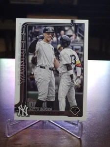 2025 Topps Update Series Veteran Combos US85 Aaron Judge Jazz Chisholm Yankees - Picture 1 of 2
