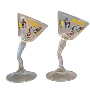 [2 Stück] Vintage 50er Jahre Gay Fad Tipsy Martini Gläser handbemalt schiefer Stiel - Bild 1 von 4