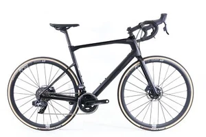 2023 BMC Roadmachine TWO, Size 56 cm, Excellent - INV-95279 - Picture 1 of 12