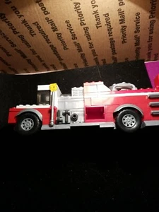 Mega Bloks Fire Truck - Picture 1 of 13