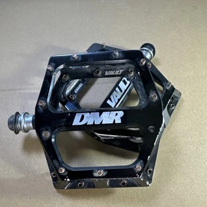 DMR Vault Platform Pedals Alloy Body Removable Pins Limited Edition Copper Pins - Picture 1 of 10