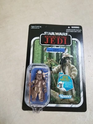 Star Wars Colección Vintage VC55 Logray Ewok 2011 SELLADO Sin perforar Foto 1 de 3