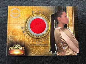 2003 Inkworks Tomb Raider Angelina Jolie Lara Croft Jacket PW1 Patch Card AA - Picture 1 of 2