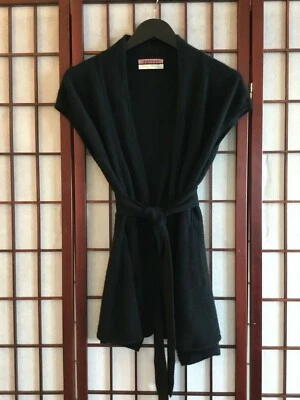 CÁRDIGAN TERCIOPELO 100% CACHEMIR SIN MANGAS CON CINTURÓN NEGRO TALLA S Foto 1 de 4