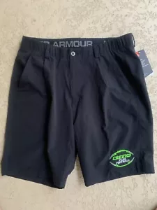 Neu mit Etikett Under Armour HeatGear lockere CREEKS FLAG FOOTBALL schwarze Herrenshorts Größe 38 " - Bild 1 von 3
