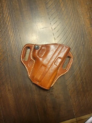 El Paso Saddlery Colt 1911 4" High Slide 1911 Concealment Holster RH - Image 1 of 3